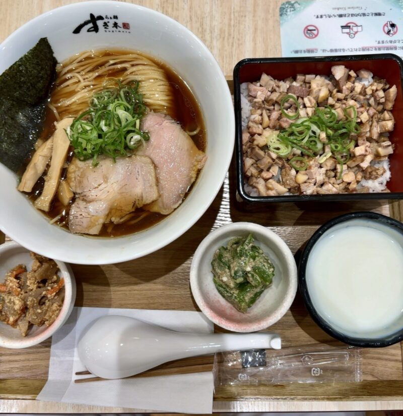 らぁ麺すぎ本-醤油らぁ麺と九条ネギチャーシューご飯御膳