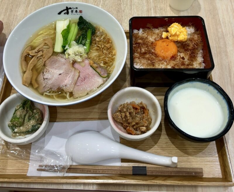 らぁ麺すぎ本-塩らぁ麺と名古屋コーチン卵かけご飯御膳