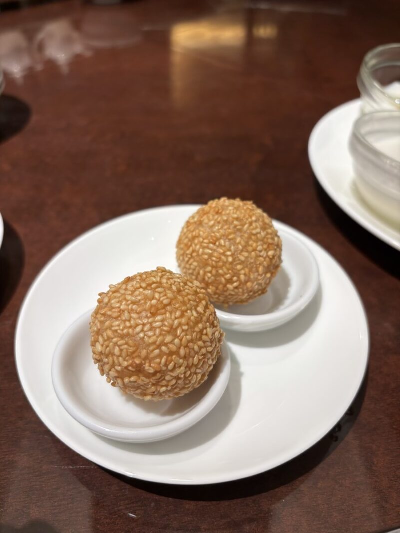 翠亨園-胡麻団子