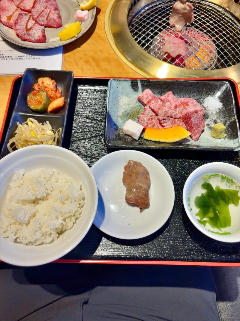 牛萬若草-ランチセット